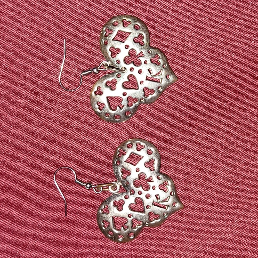 Handmade King Of Hearts Dangle Charm Earrings 